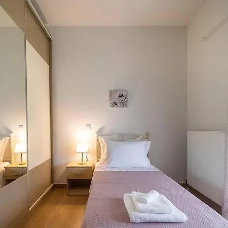 Elpida's Prázdninový dům *